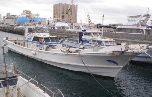 沖縄 アクティビティ アクア釣具店の船釣り貸切プラン！